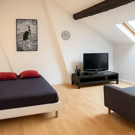 3 With Unique Cathedral View